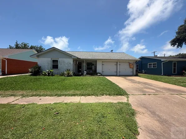 2805 Pine St, Galveston, TX 77551