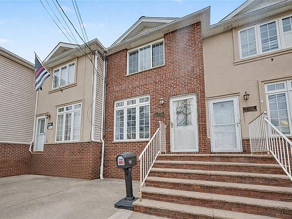 3rd image of 123 Cannon Ave