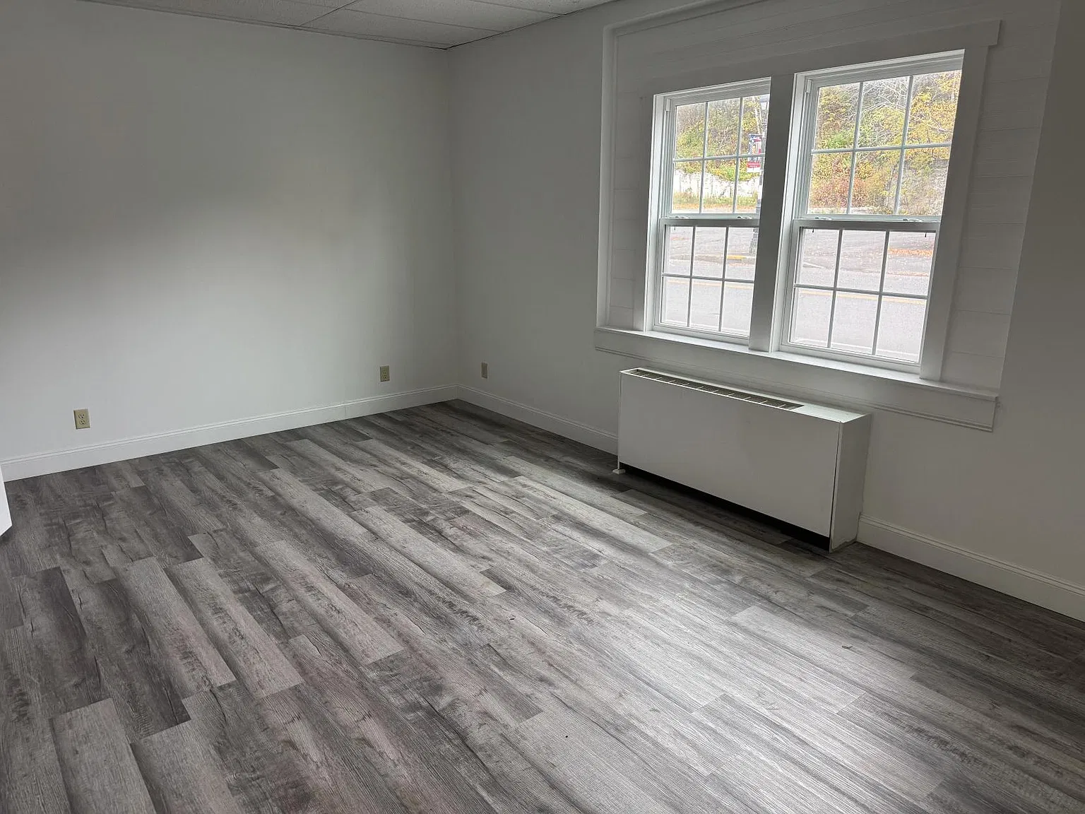 232 Main St — Photo 2