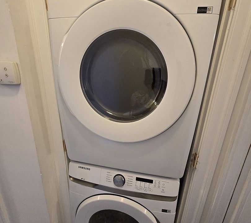 1st image of 2822 Floyd Ave APT 3