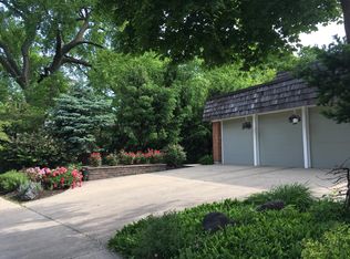 1111 Ridge Ave, Evanston, IL 60202