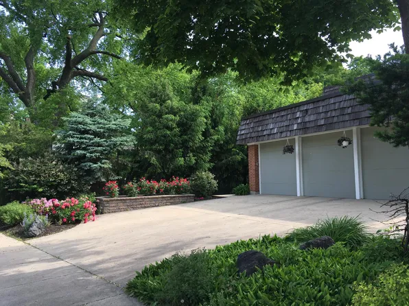 1111 Ridge Ave, Evanston, IL 60202