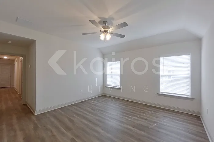 8118 Hendrick Dr — Photo 16
