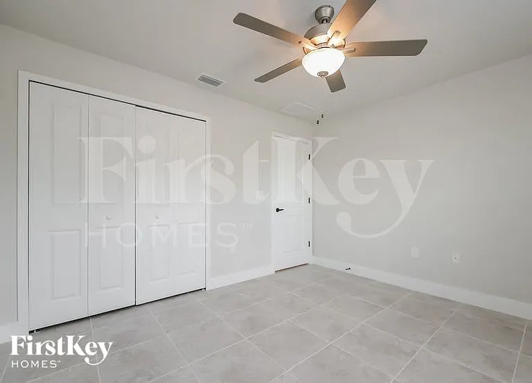 910 Sara Ave N — Photo 13