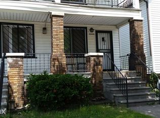 2245 Florian St, Hamtramck, MI 48212