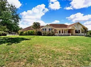 147 Rambling Trail Dr, La Vernia, TX 78121