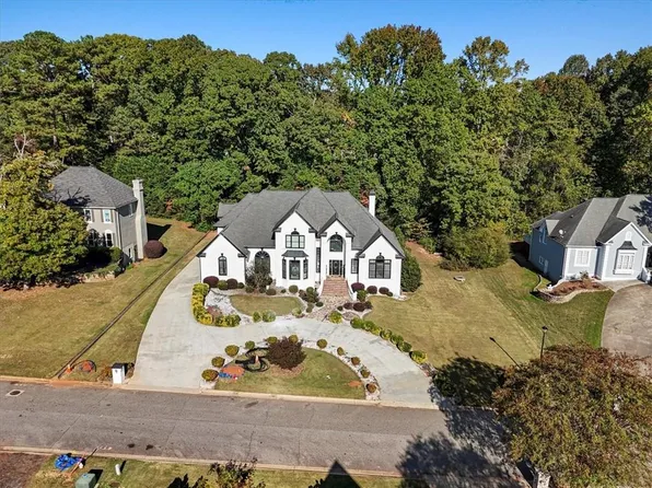 1020 Henry Ter, Lawrenceville, GA 30046