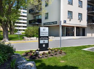 67 Parkwoods Village Dr #201, Toronto, ON M3A 2X4