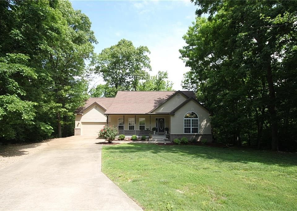 1st image of 36 Osborne Ln