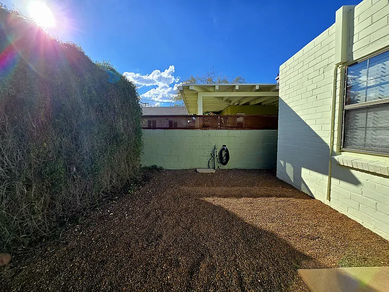 619 N Jerrie Ave — Photo 21