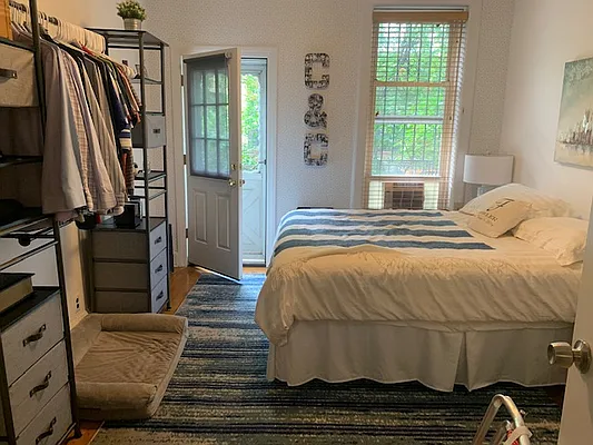 Rented by Compass | media 23