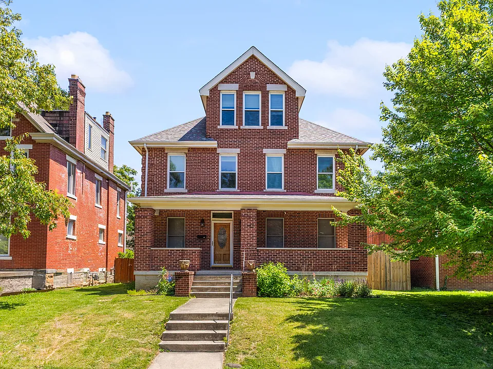 78 Auburn Ave