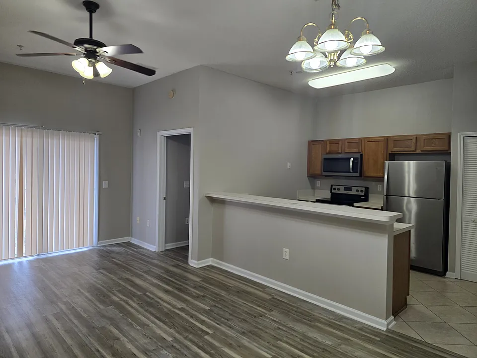 6105 Maggies Cir #105
