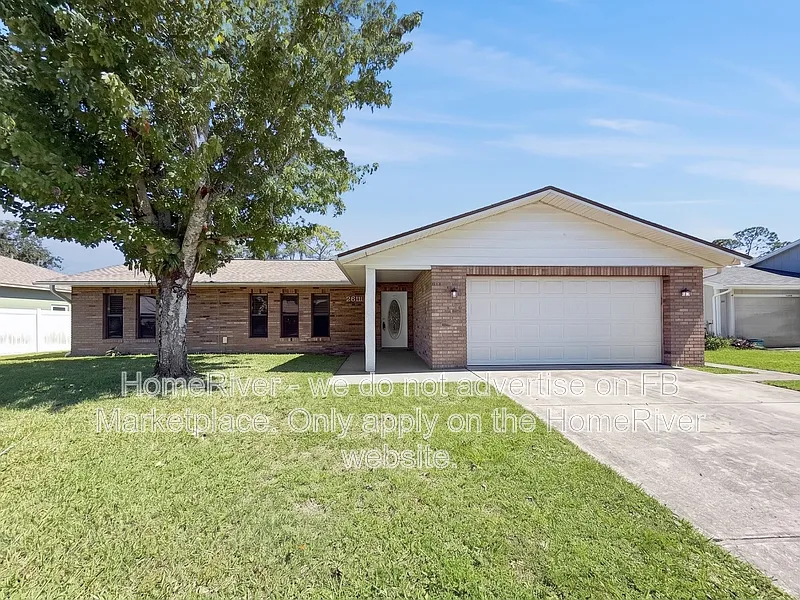 2811 Queen Palm Dr