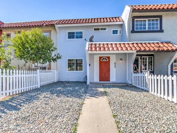 655 Palm Cir, Tracy, CA 95376