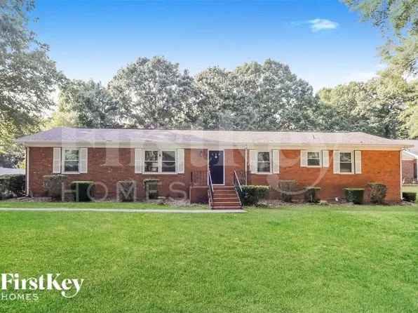 120 Keowee Cir, Indian Trail, NC 28079