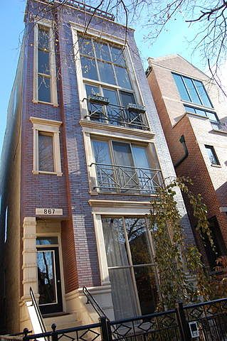 1st image of 867 N Hermitage Ave #3
