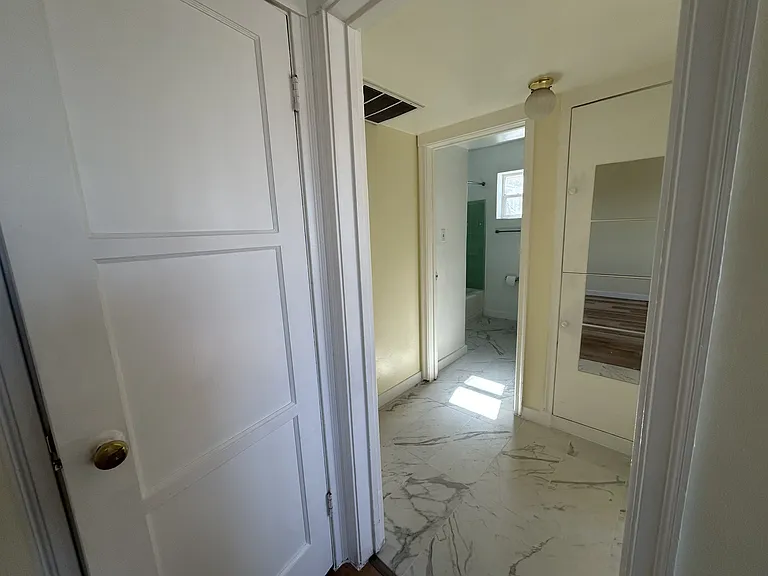 1315 E Bridger Ave #1315 — Photo 6