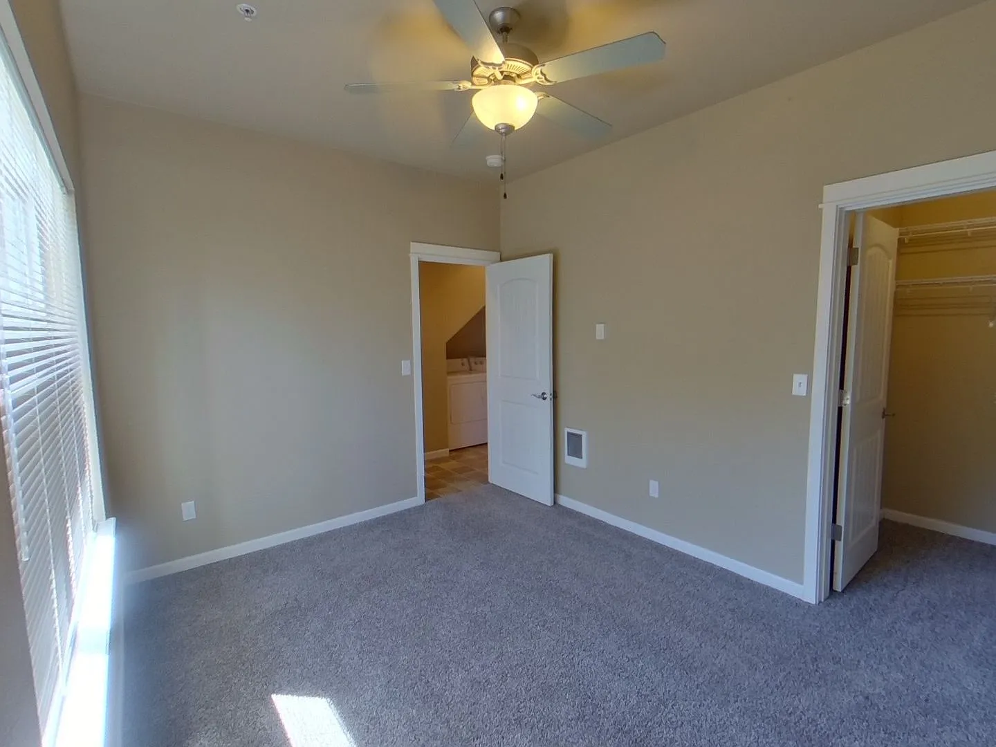 Hilyard Townhomes — Photo 2