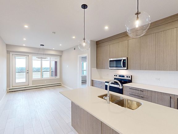 2nd image of 60 Skyview Ranch Rd NE #2621