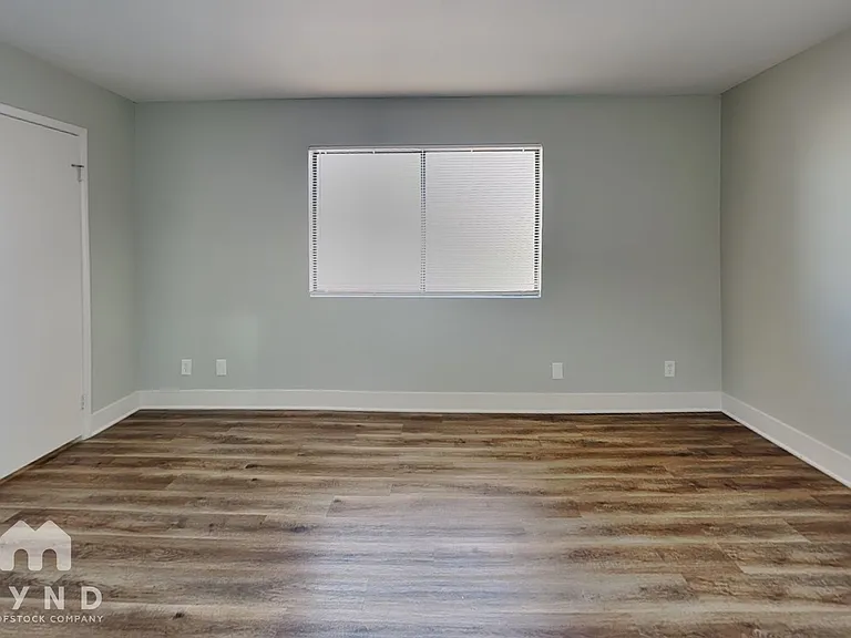 4336 Fox Point Dr — Photo 10
