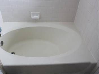 5th image of 807 Country Club Dr