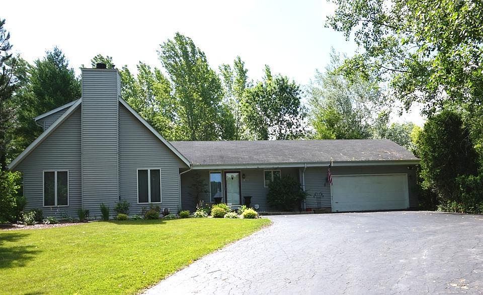1st image of 423 E Norport Dr