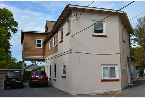 410A Hillview Pl Photo 1
