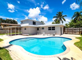 242 SW 9th St #1, Pompano Beach, FL 33060