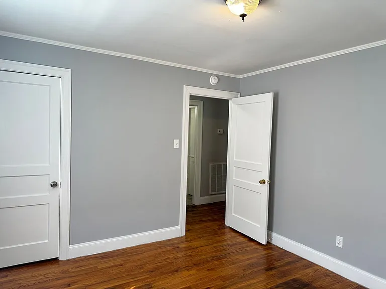 634 Lafayette Rd — Photo 13