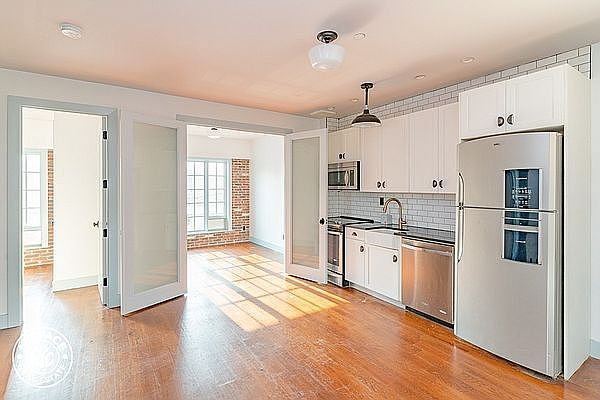 1st image of 11 Brooklyn Ave #3C