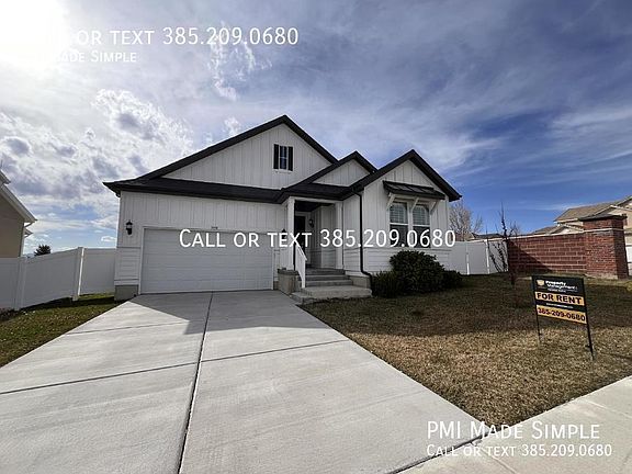 2nd image of 3193 N Meadow View Dr