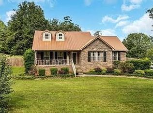 2548 Phillip Ln, Russellville, TN 37860