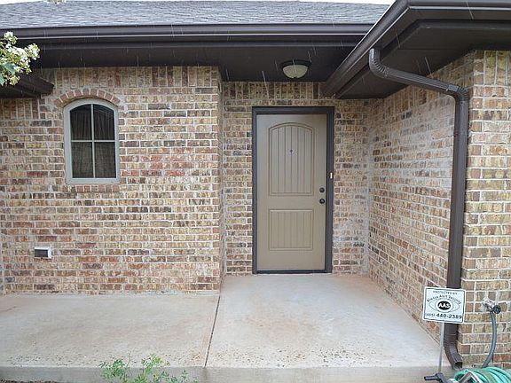 3rd image of 2504 SE 93rd