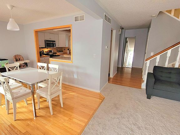 2nd image of 2620 S Vaughn Way APT A
