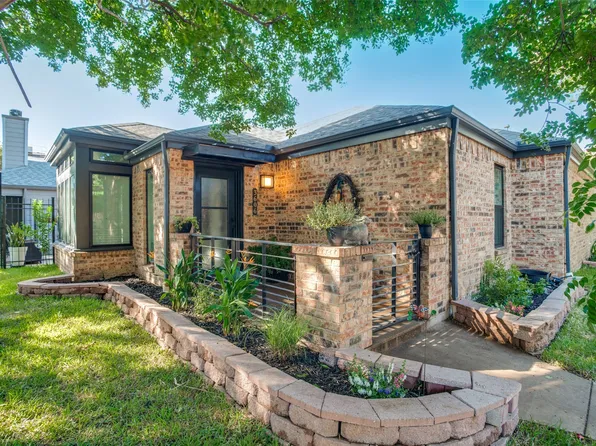 3606 Word St, Dallas, TX 75204