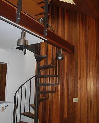 Stair case to LOFT