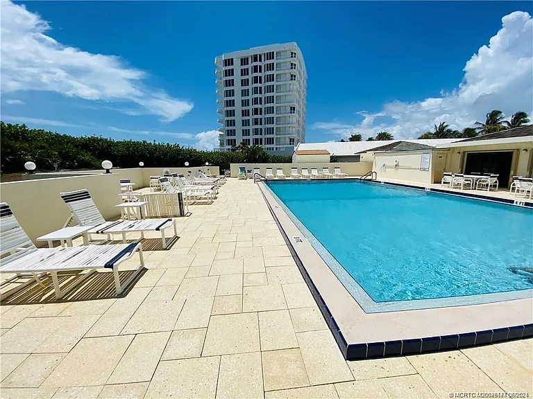 10044 S Ocean Dr #102 — Photo 89