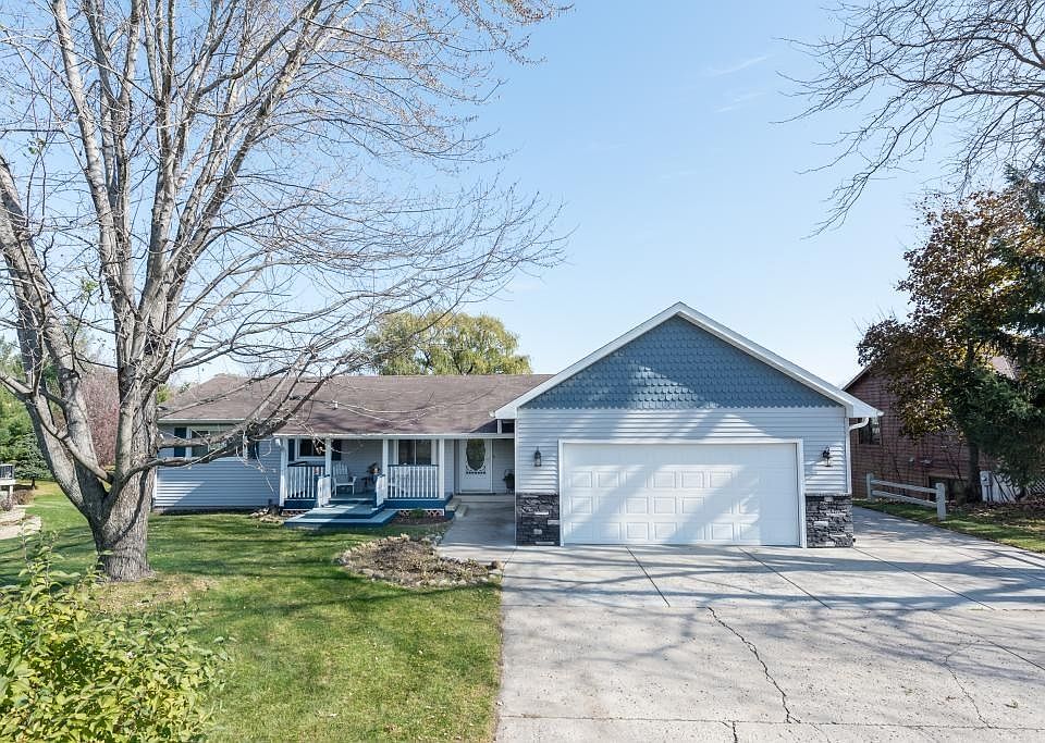 1st image of 9187 Edgebrook Dr