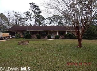 6724 Piney Woods Rd, Foley, AL 36535