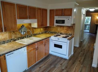 601 Sutton Ln, Port Orchard, WA 98366