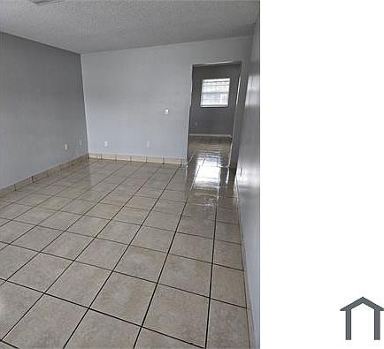 4th image of 1312 W Walnut St