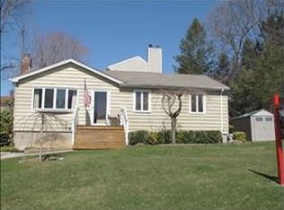 3 Millers Rd, Sound Beach, NY 11789