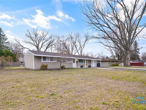 4th image of 3019 W Lincolnshire Blvd