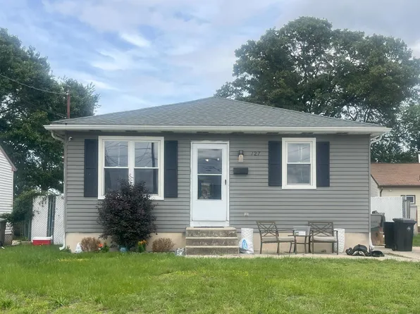 127 Greenwich Ave, Paulsboro, NJ 08066