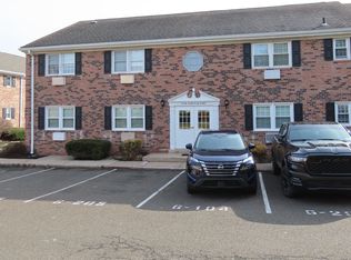 403 S Main St Unit G204, Doylestown, PA 18901