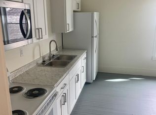 72 Center Street Ave #4, Bangor, ME 04401