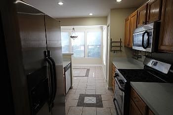 5th image of 7526 Coxton Ct #63