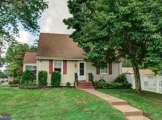 305 Samdin Blvd, Hamilton, NJ 08610