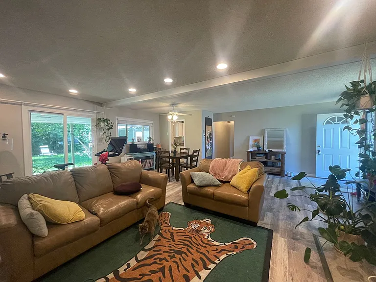 3080 S Fairfax St — Photo 5